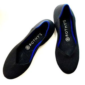 Rothy’s Black Round Flat